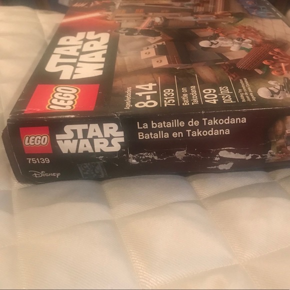 Star Wars Lego kit 75139: Battle on Takodana - Picture 6 of 7